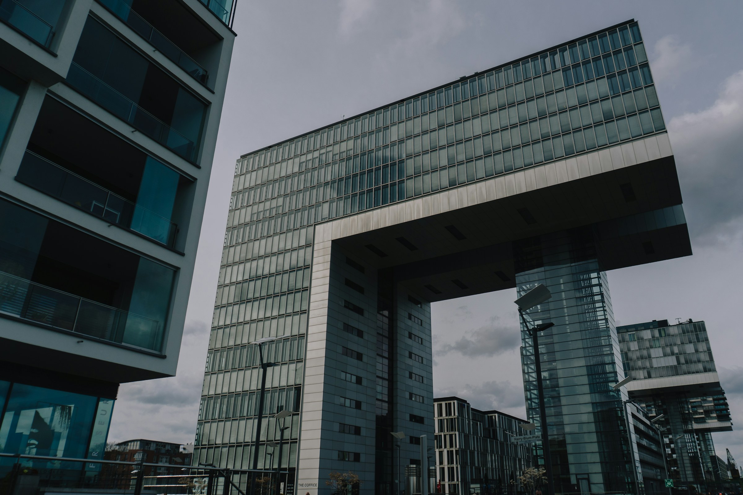Moderne Architektur im Kölner Rheinauhafen